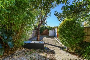 Photo 19- click for photo gallery